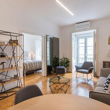 Lovelystay Classy And Charming Lisbon